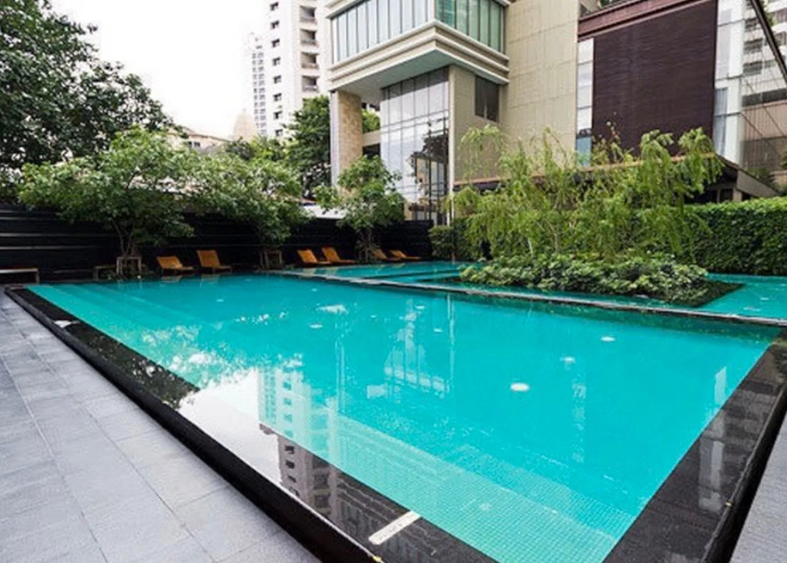 The Emporio Place — photo 3