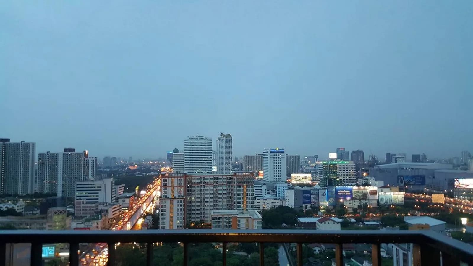 Condolette Midst Rama 9 — photo 7