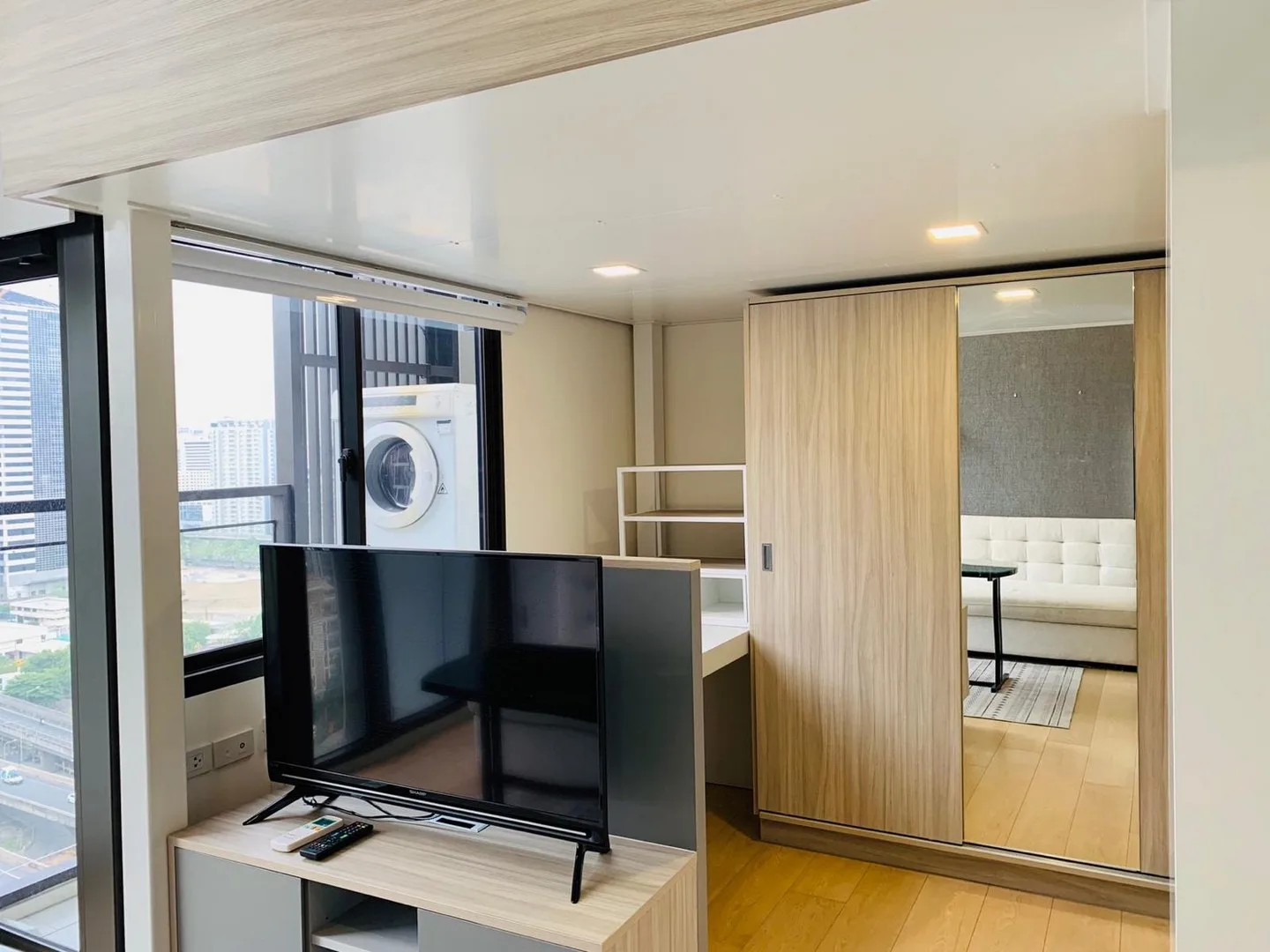 Chewathai Residence Asoke — photo 5