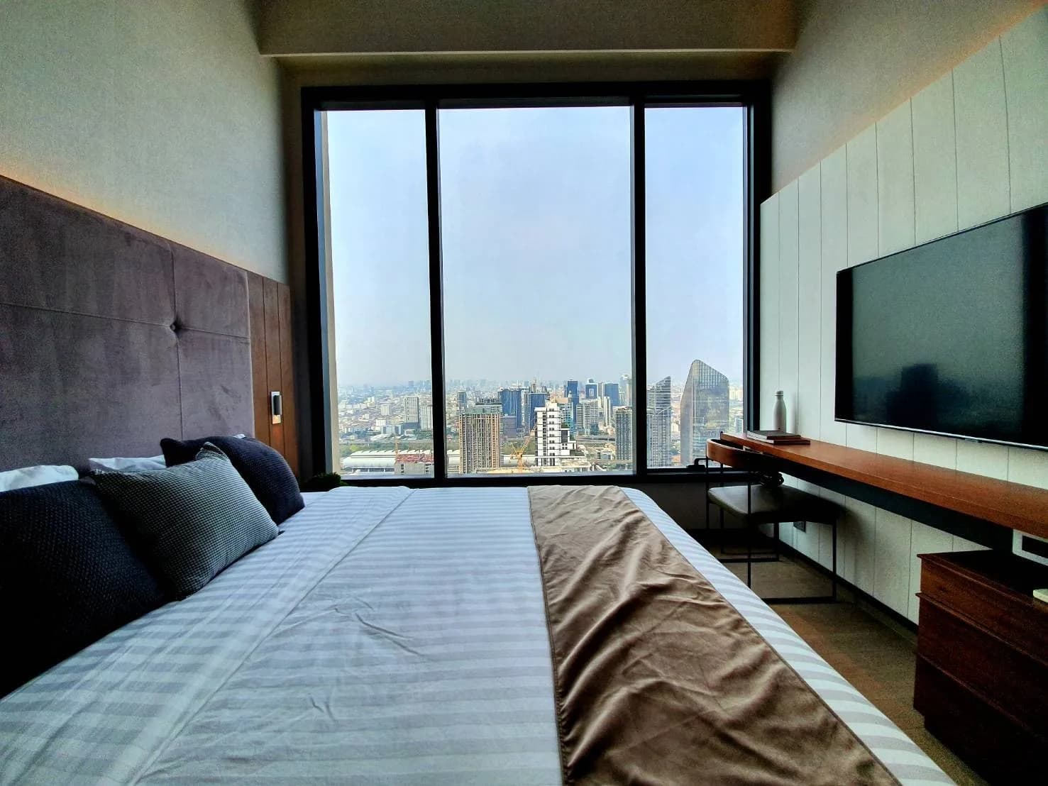 The Esse Asoke — photo 6