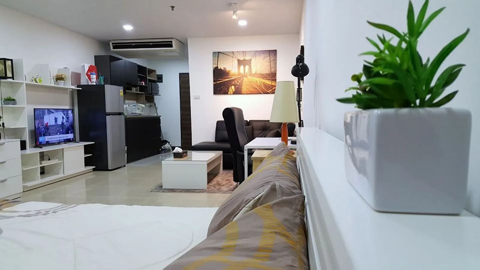 Sukhumvit Suite — photo 1