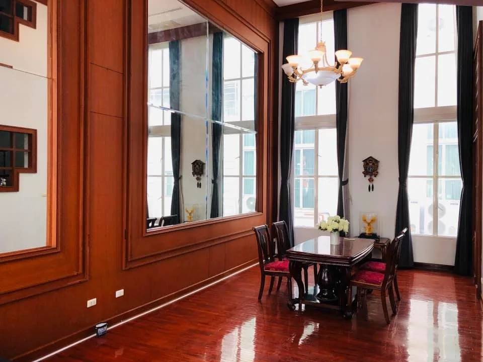 Baan Klang Krung Thonglor — photo 13