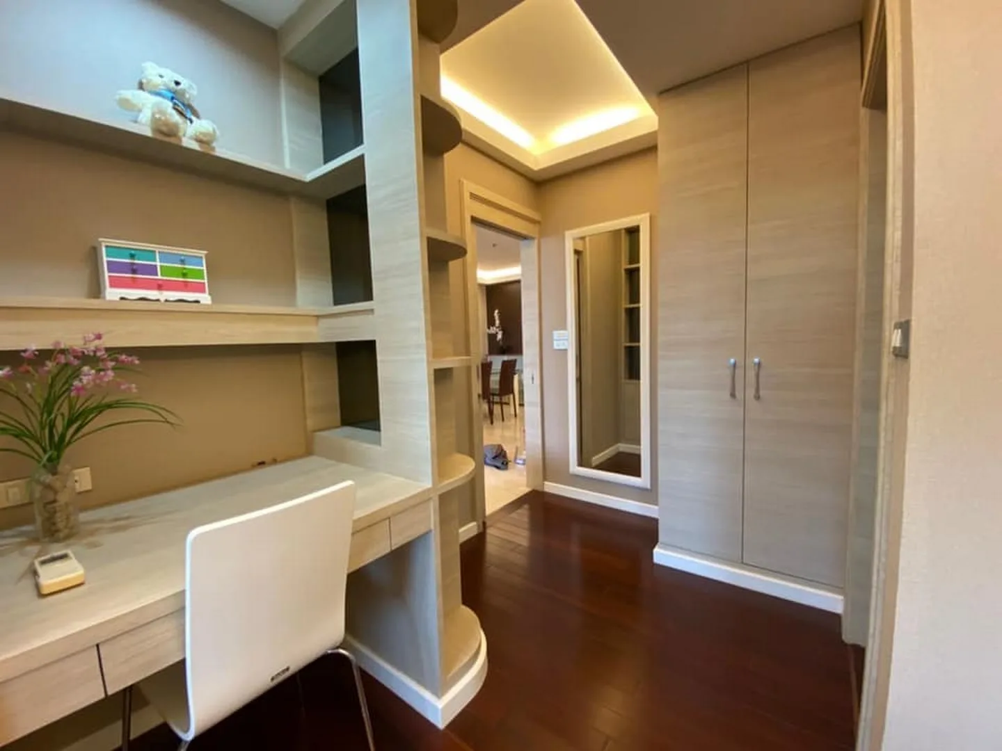 Silom Grand Terrace — photo 1