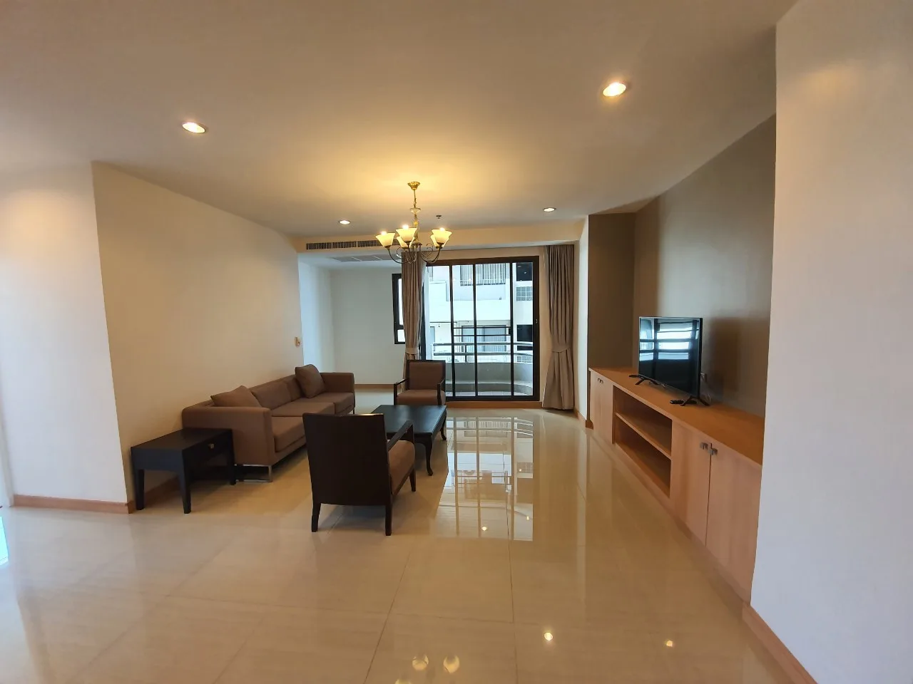 Charoenjai Place — photo 2