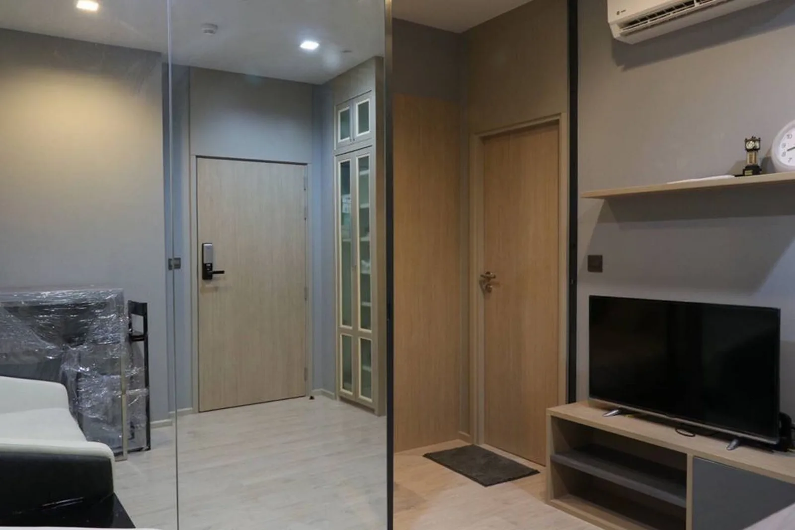 M Thonglor 10 — photo 2