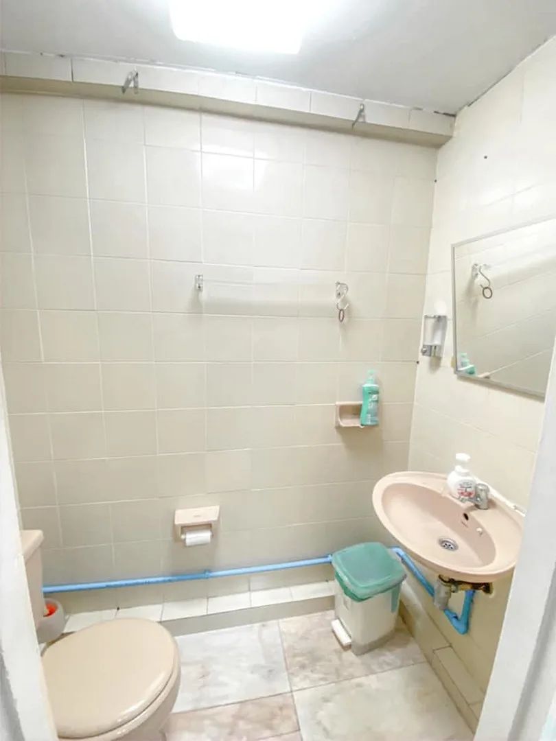 Thonglor Tower — photo 15