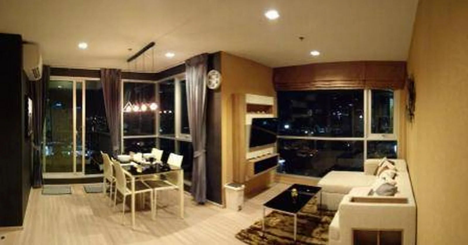 Rhythm Sathorn — photo 4