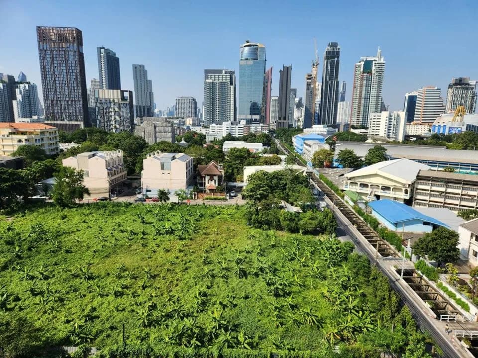 The Room Sukhumvit 38 — photo 17