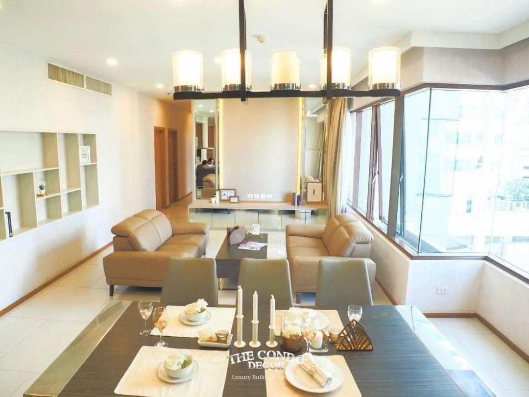 The Emporio Place — photo 1