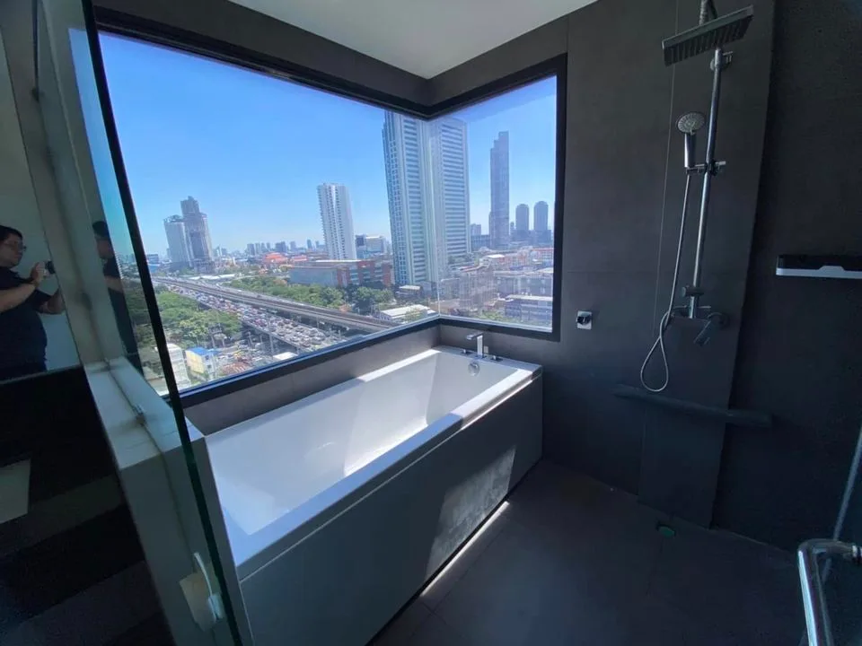 Urbano Absolute Sathon - Taksin — photo 16