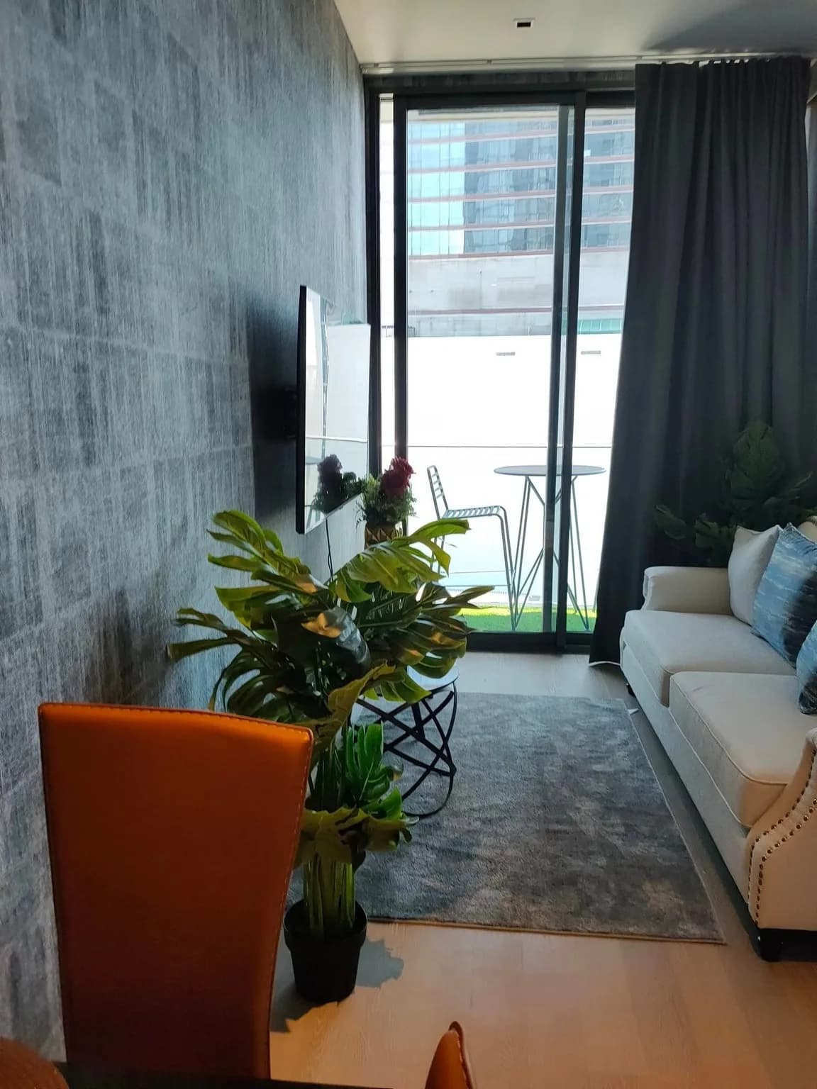 Ashton Silom — photo 1