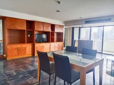 The Waterford Park Sukhumvit 53