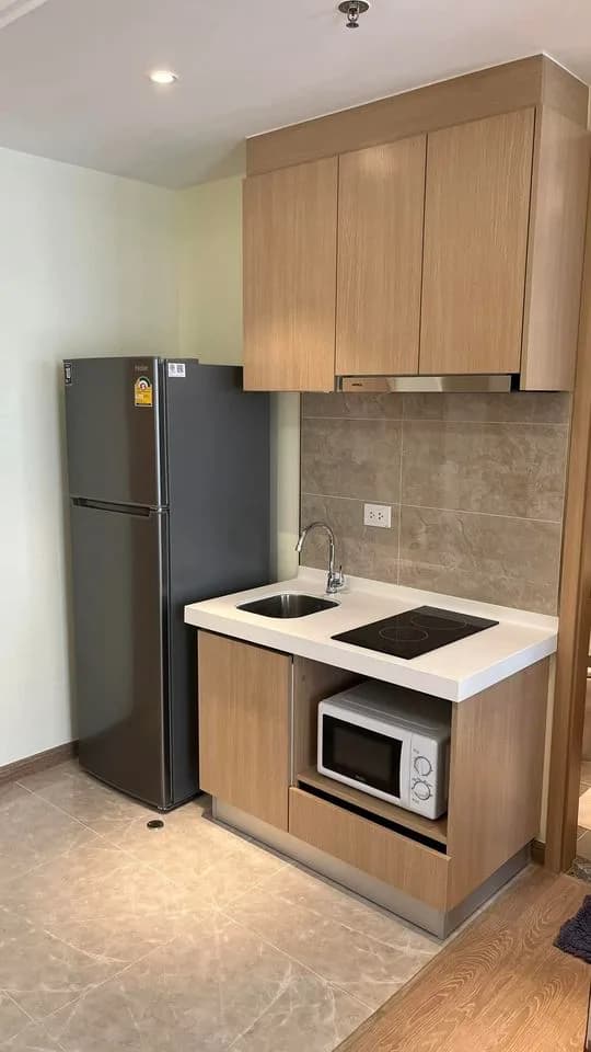 Regal Condo Sathorn-naradhiwas — photo 8