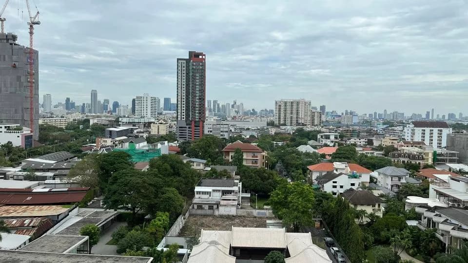 Regal Condo Sathorn-naradhiwas — photo 10
