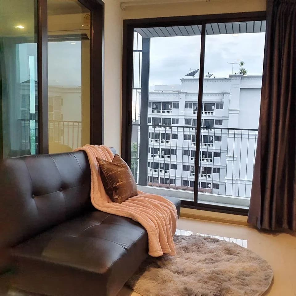 HUE Sukhumvit — photo 2