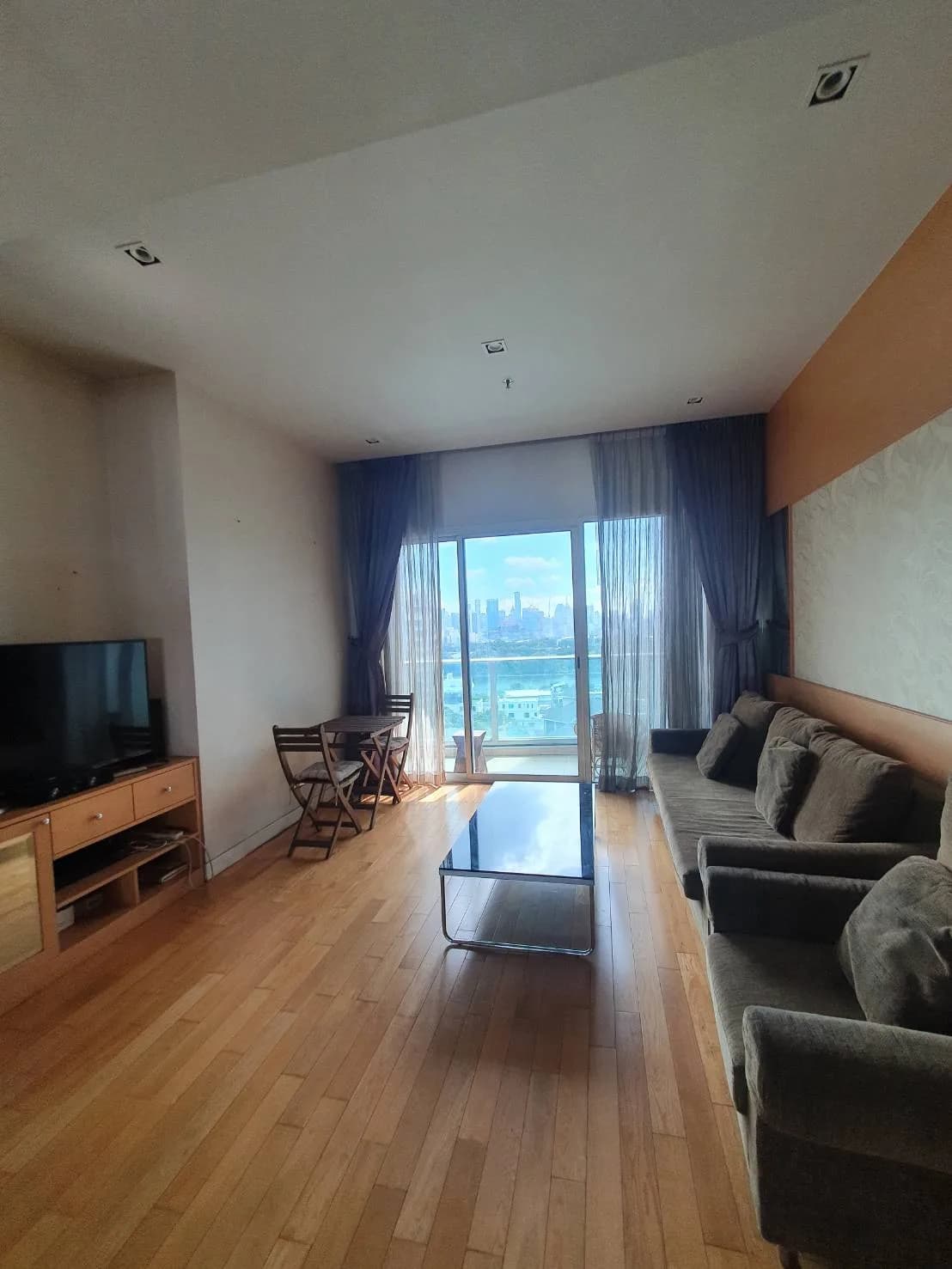 Millennium Residence — photo 1