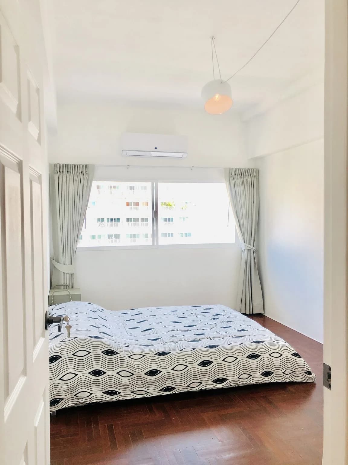 Thonglor Tower — photo 9
