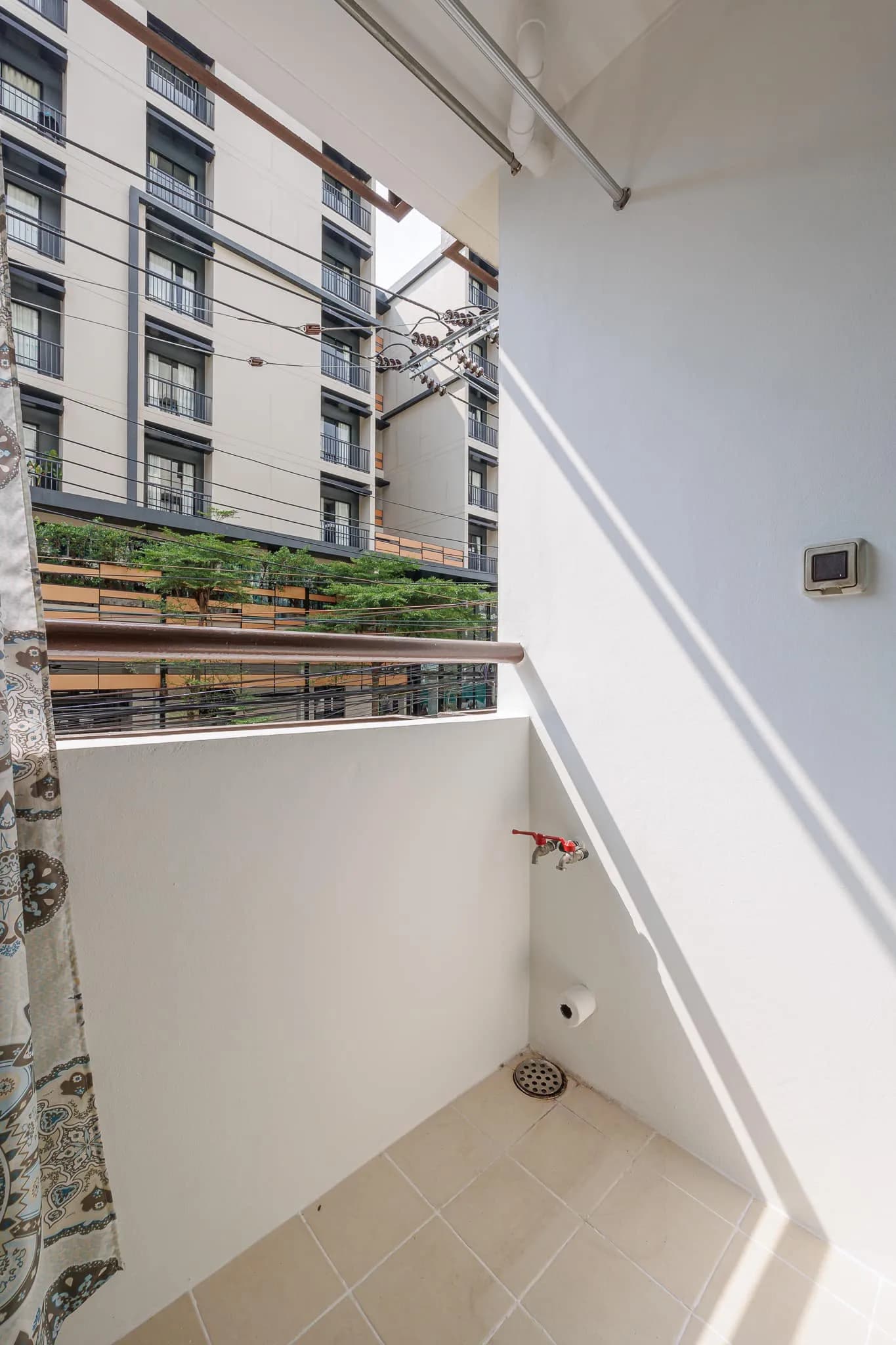 Condo One Sukhumvit 52 — photo 19
