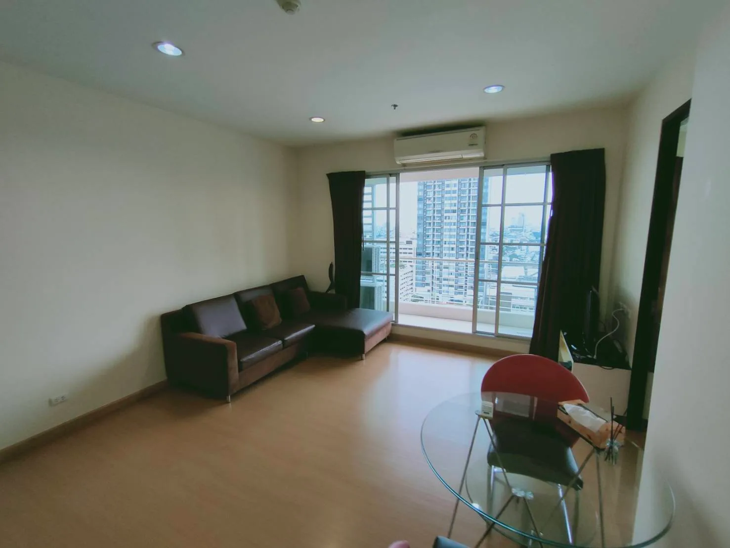 Baan Klang Krung Siam - Pathumwan — photo 2