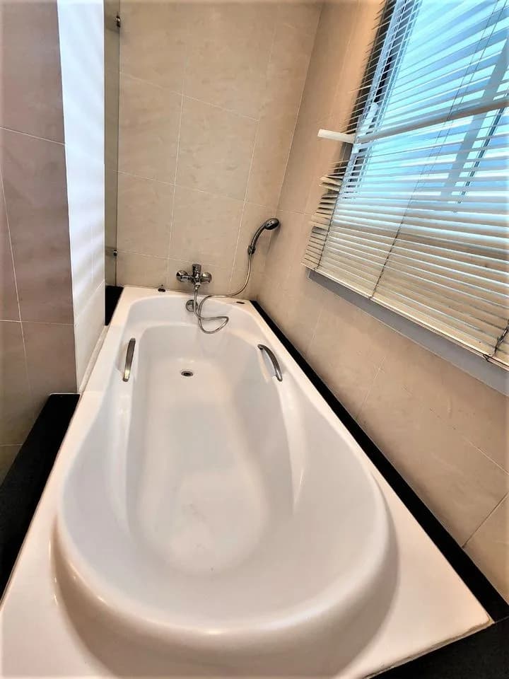 Sathorn Gallery Residences — photo 8