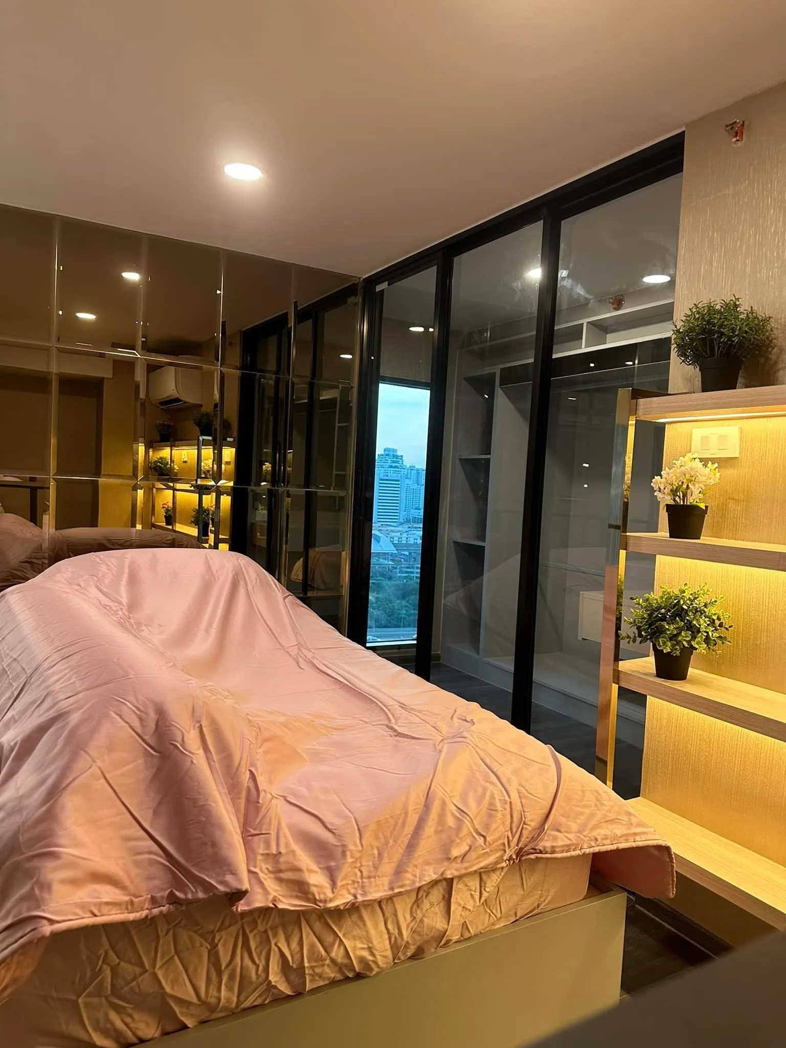 KnightsBridge Space – Rama9 — photo 11