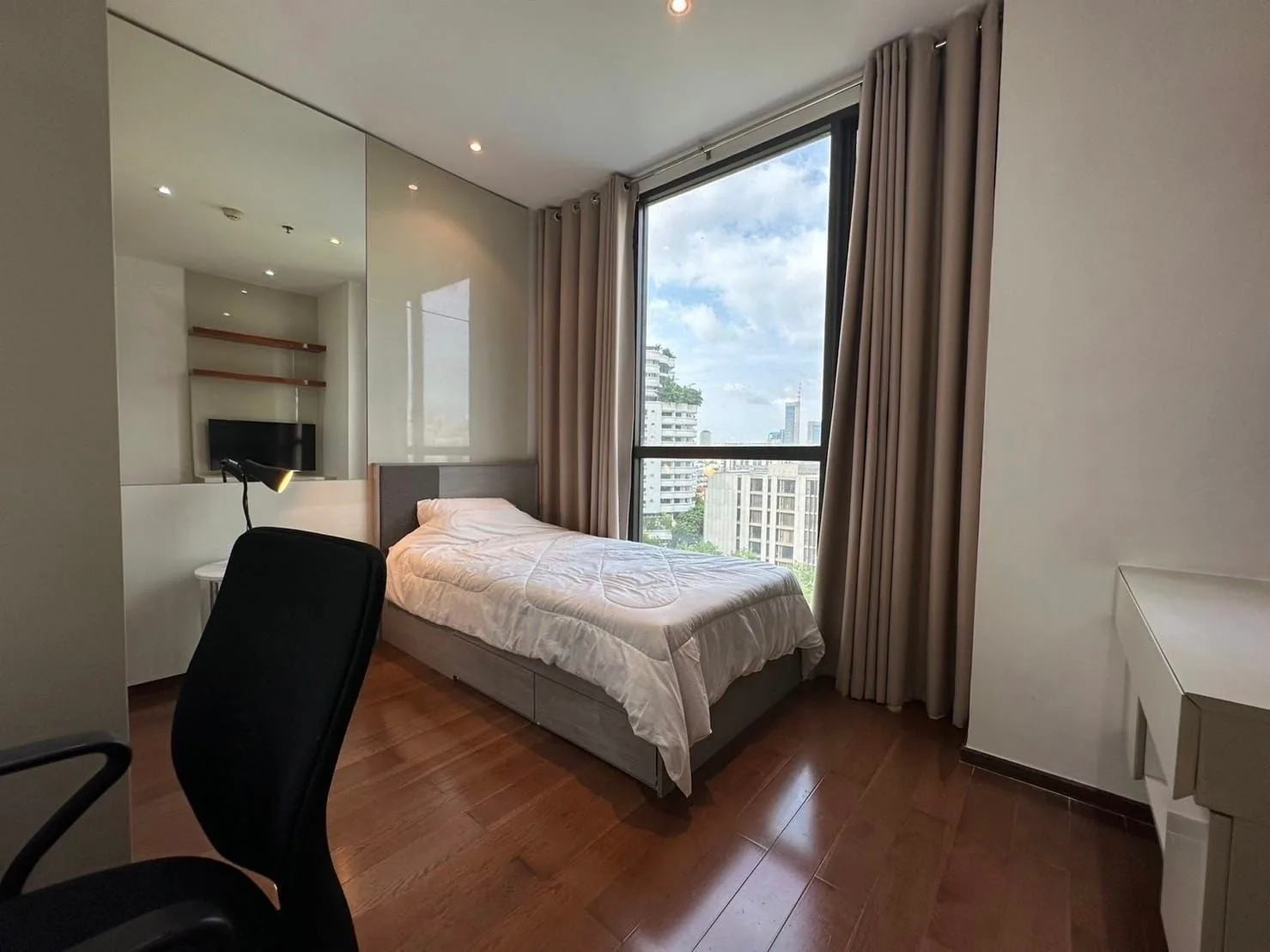 The Address Sukhumvit 28 — photo 14