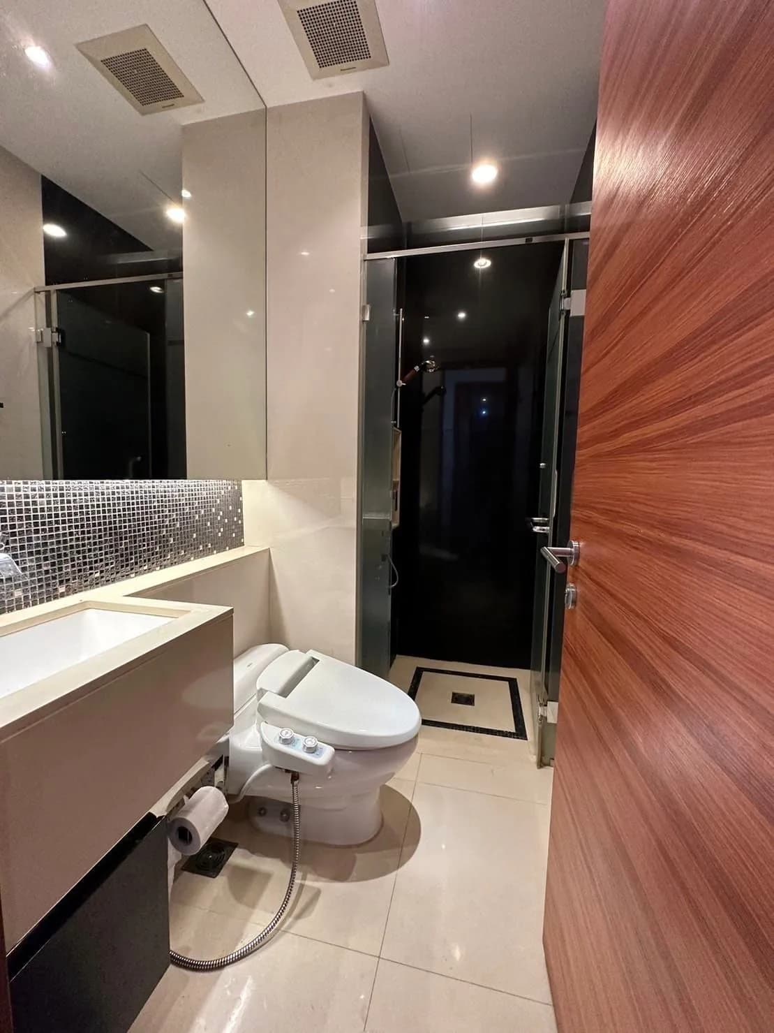 The Address Sukhumvit 28 — photo 17