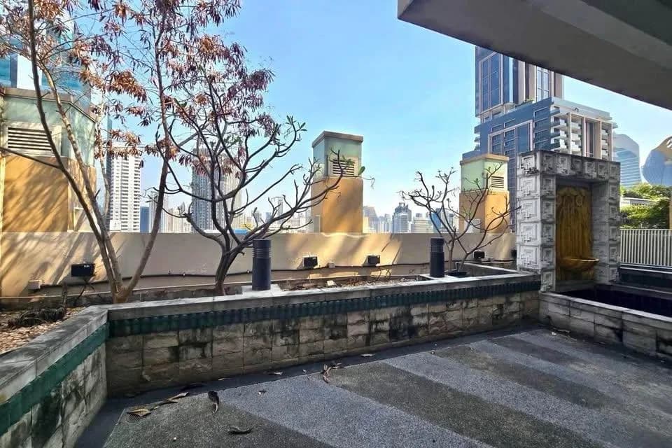 The Address Chidlom — photo 15