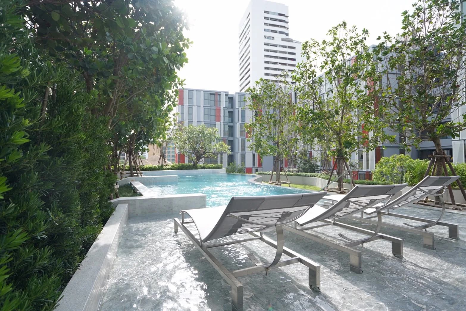 Taka Haus Ekamai 12 — photo 14