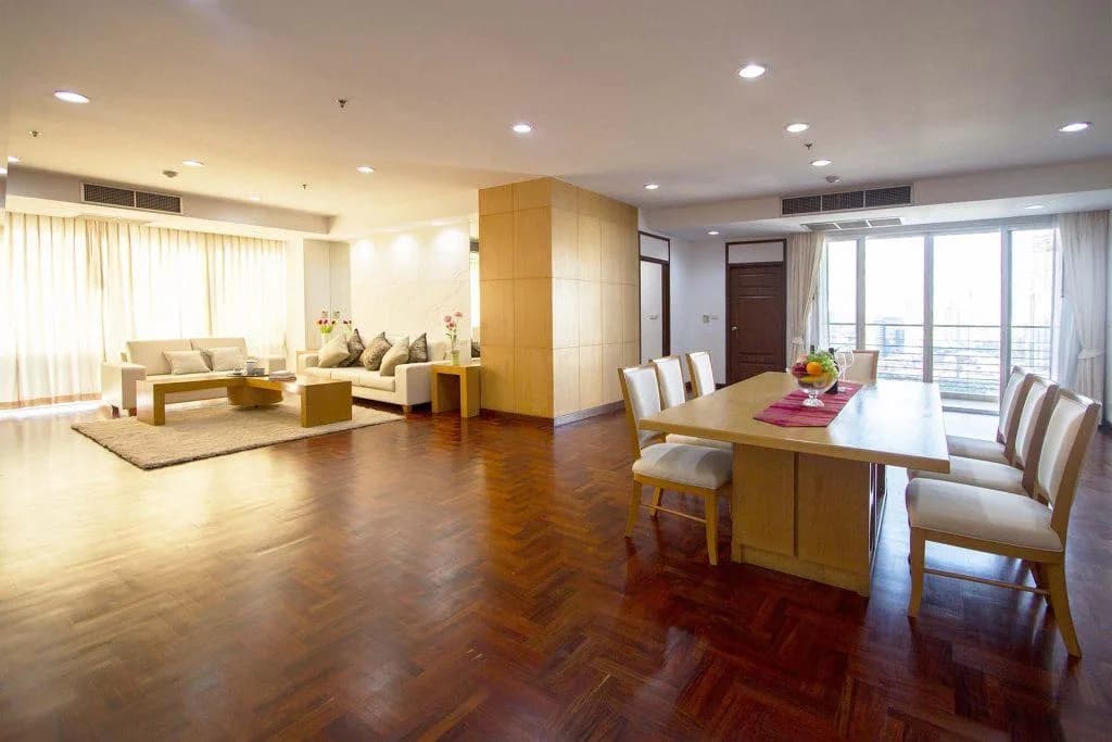 The Grand Sethiwan Sukhumvit 24 — photo 2