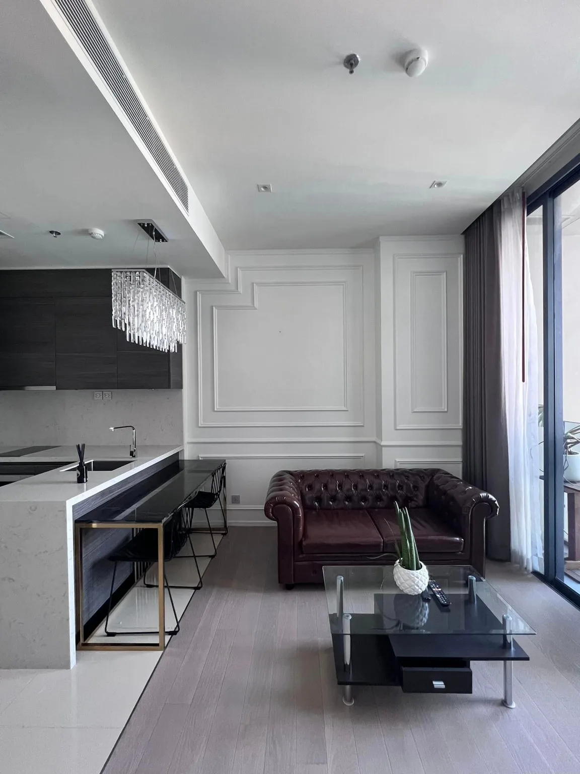 The Esse Asoke — photo 1