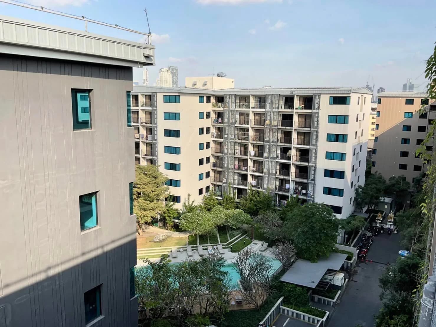 Blossom Condo @ Sathorn - Charoenrat — photo 6