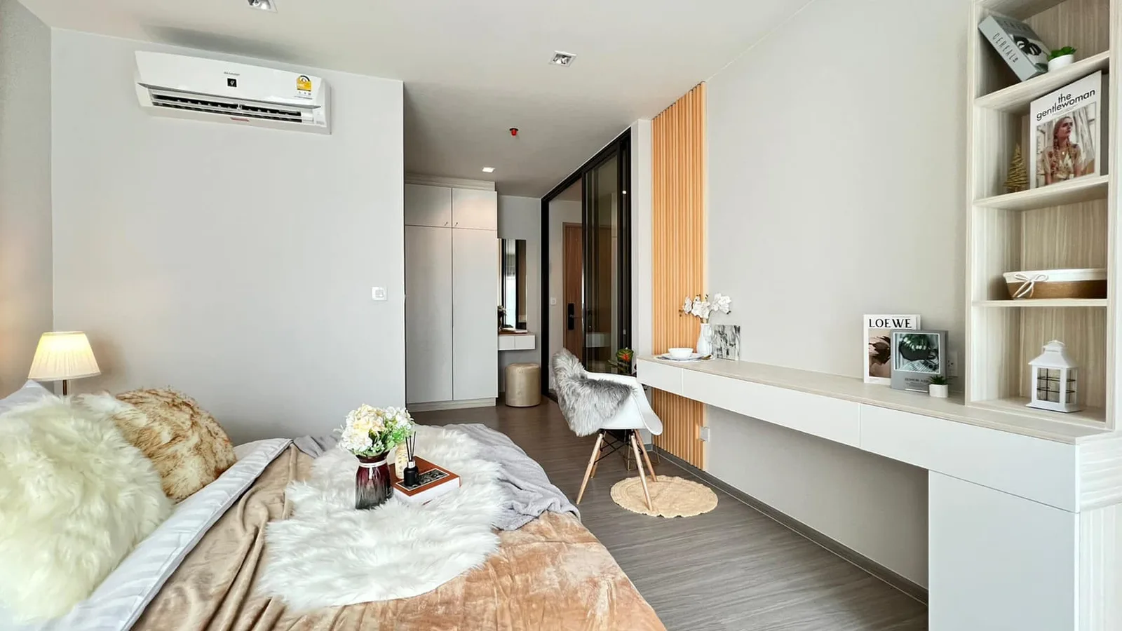 Life Sathorn Sierra — photo 9