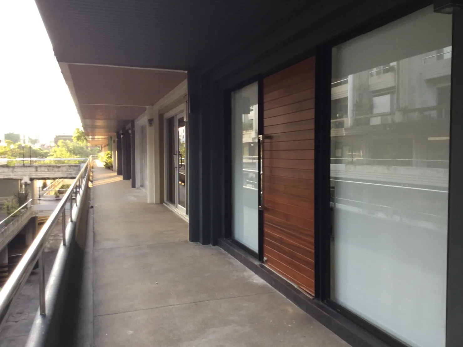 Office Park Avenue — photo 2