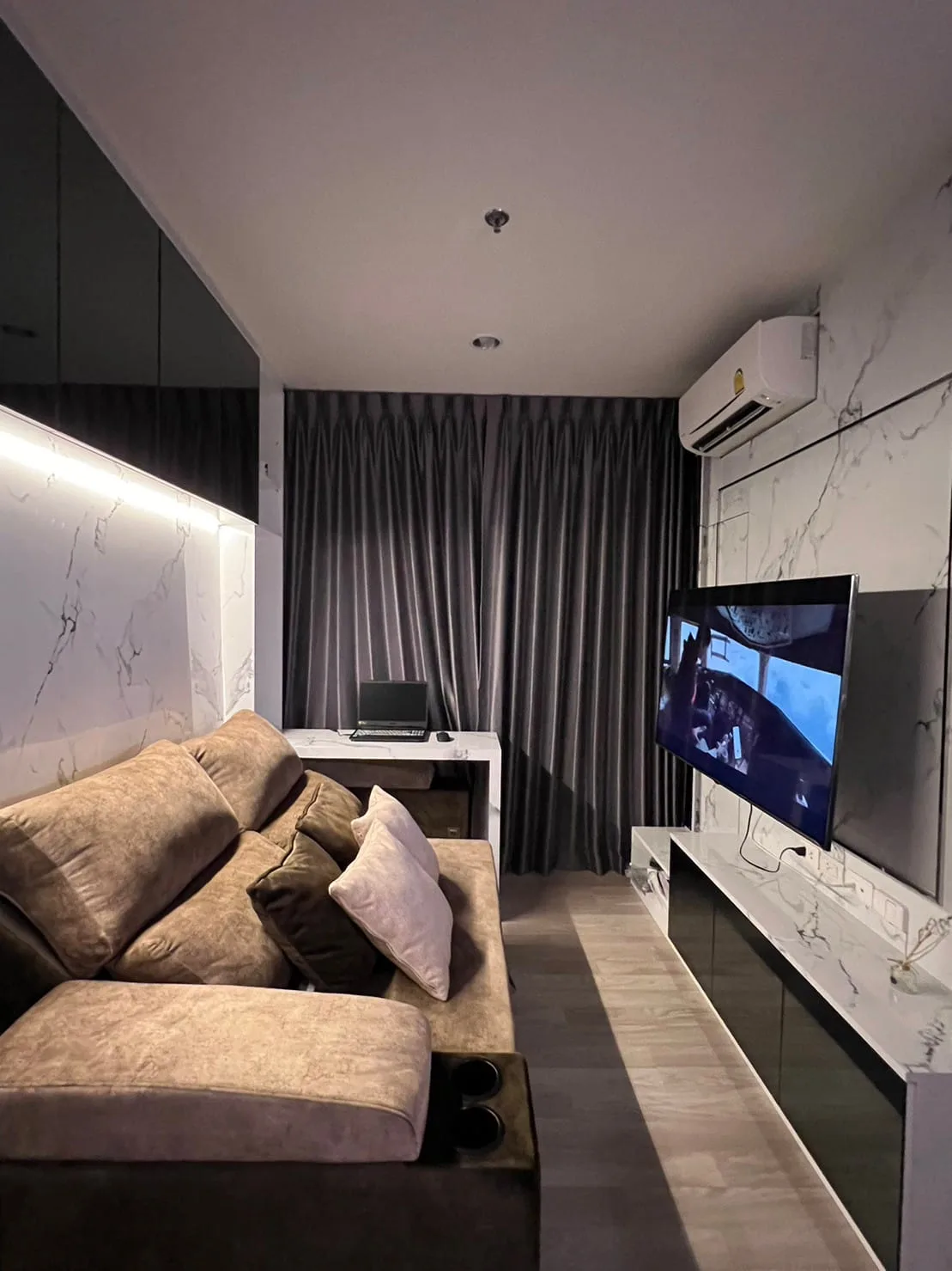 Ideo Mobi Sukhumvit East Point — photo 2