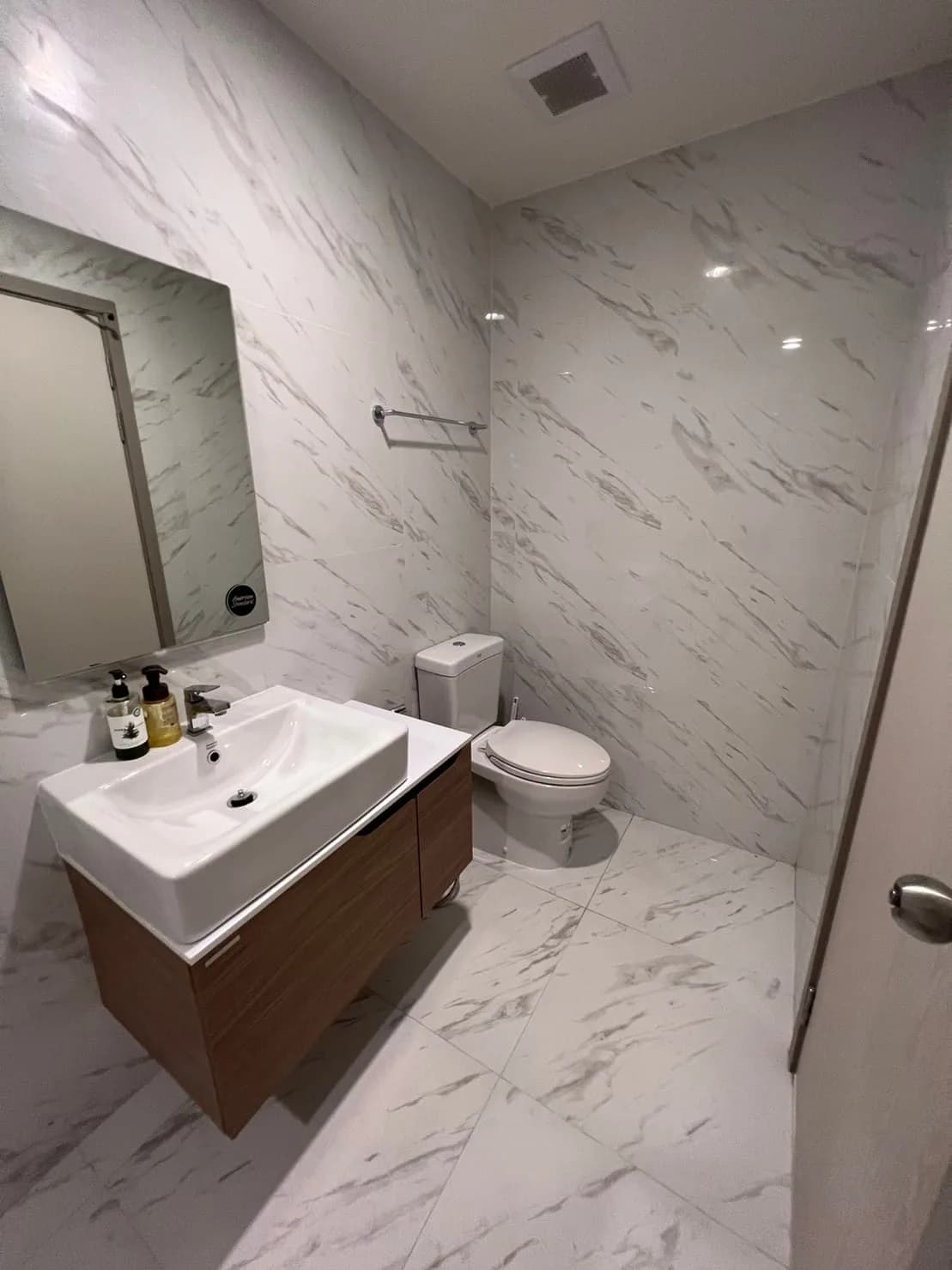 Ideo Mobi Sukhumvit East Point — photo 13