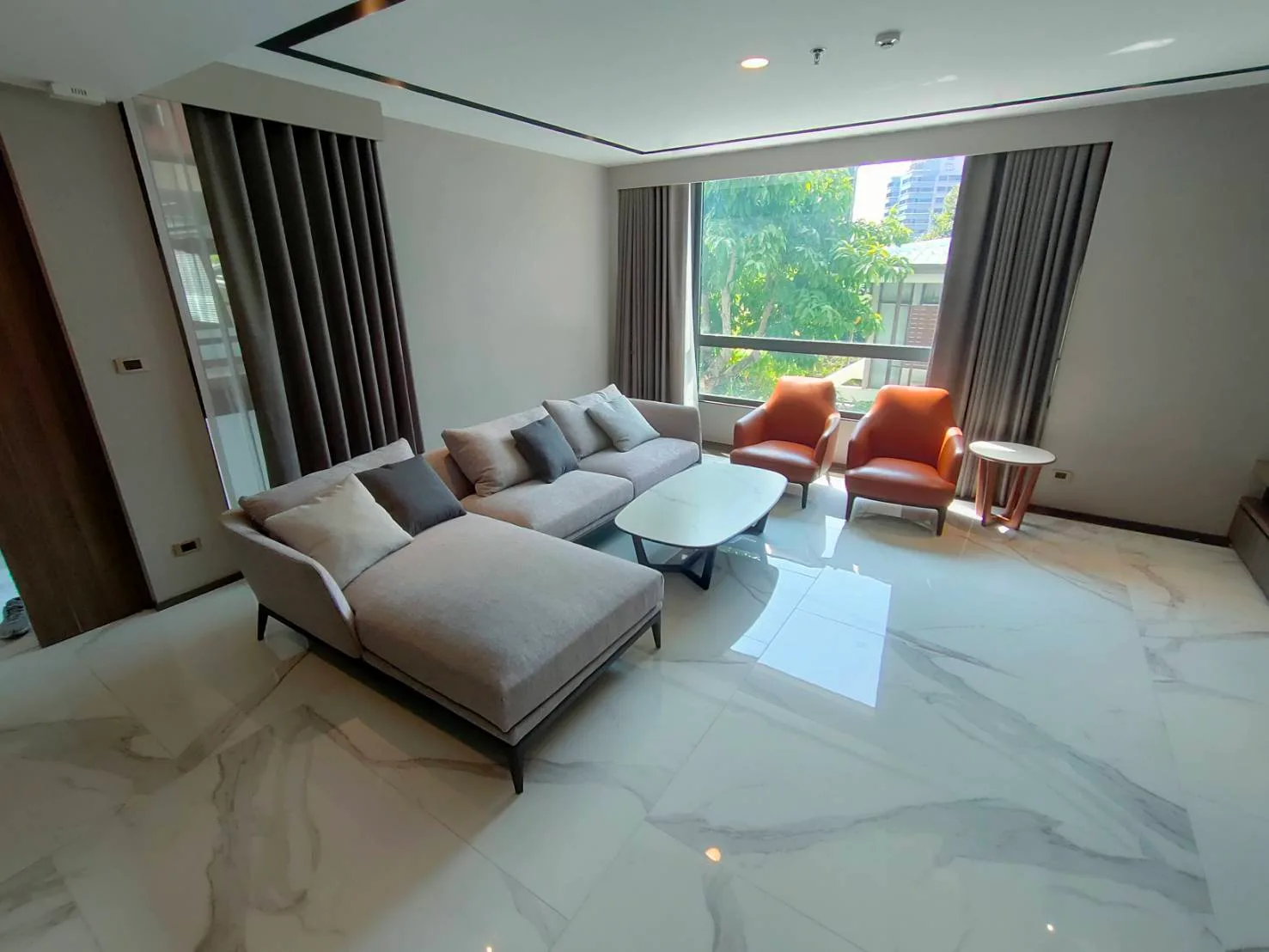 Polaris Residence — photo 1