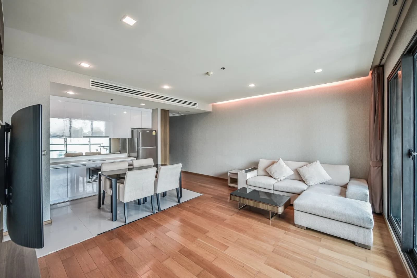 The Address Sathorn — photo 2