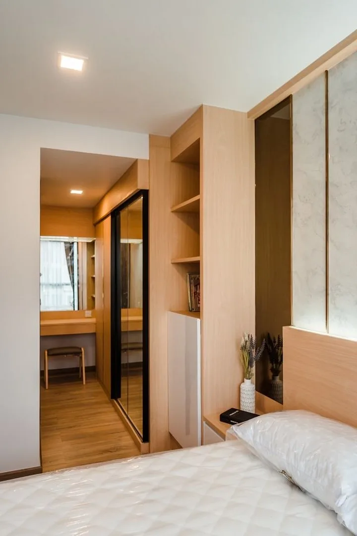 Taka Haus Ekamai 12 — photo 16
