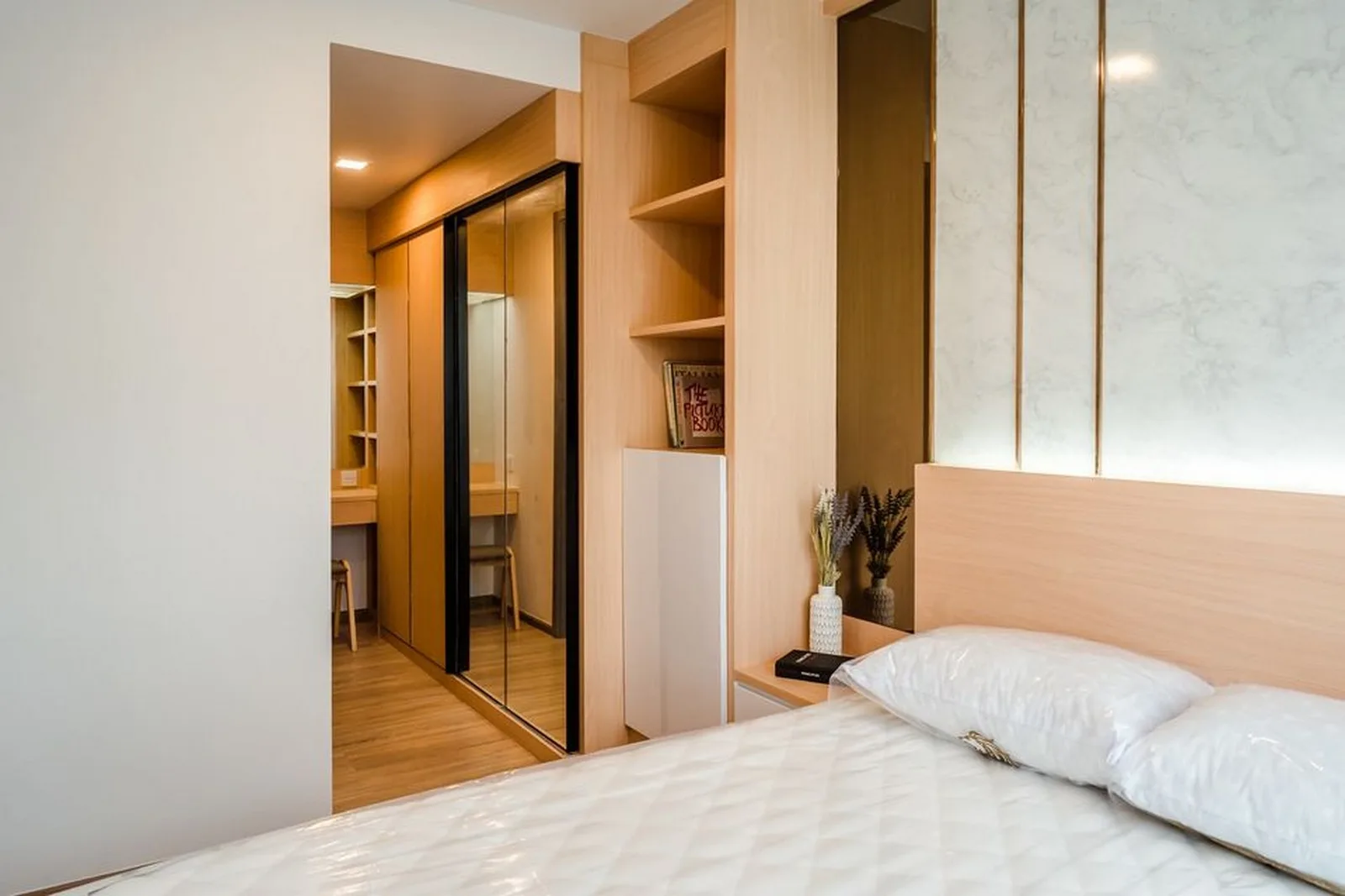 Taka Haus Ekamai 12 — photo 10