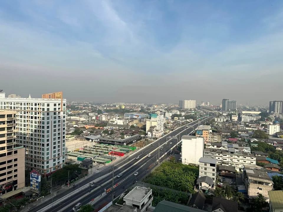 Life Sathorn Sierra — photo 6