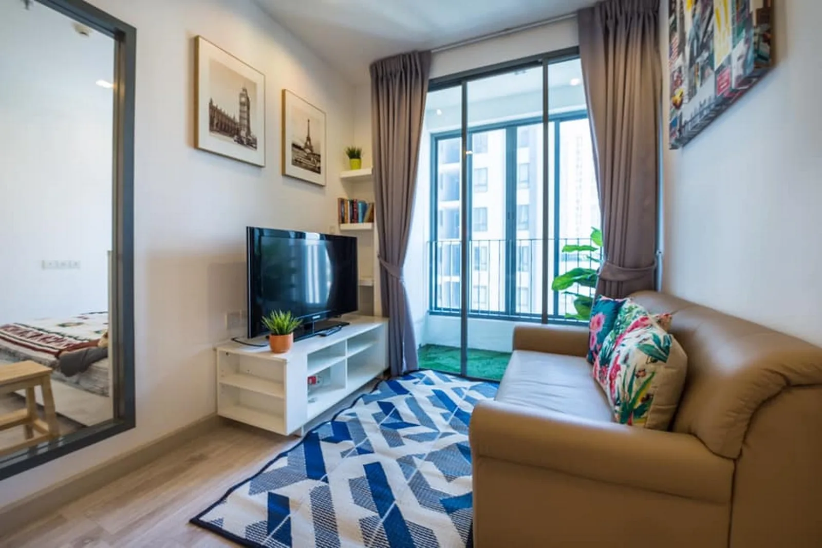 Ideo Mobi Sukhumvit 81 — photo 2