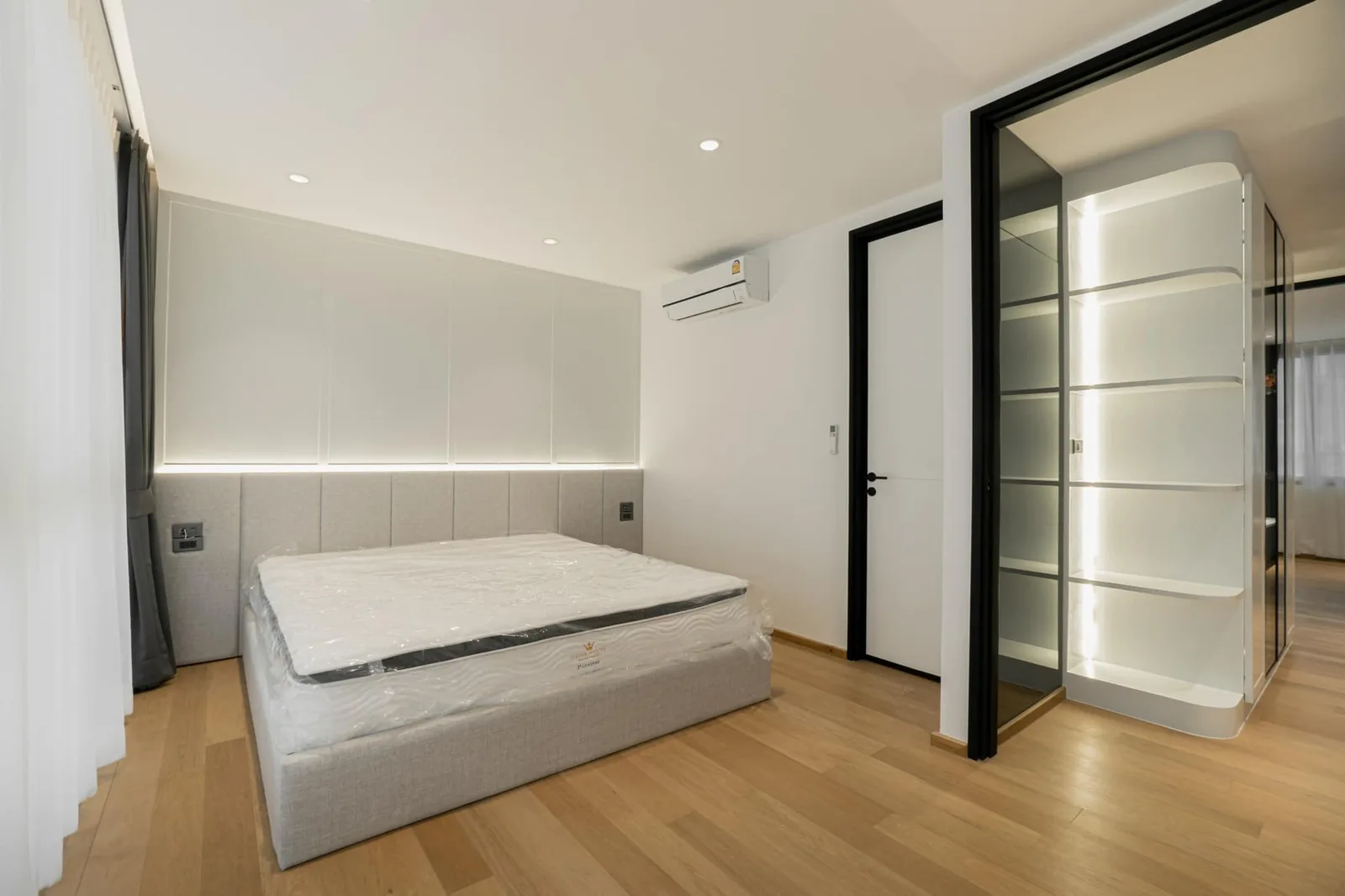 The Luxury Home — photo 7