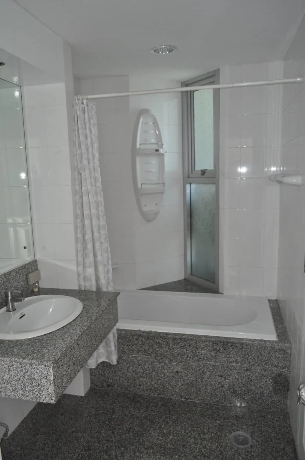 Sathorn House — photo 5