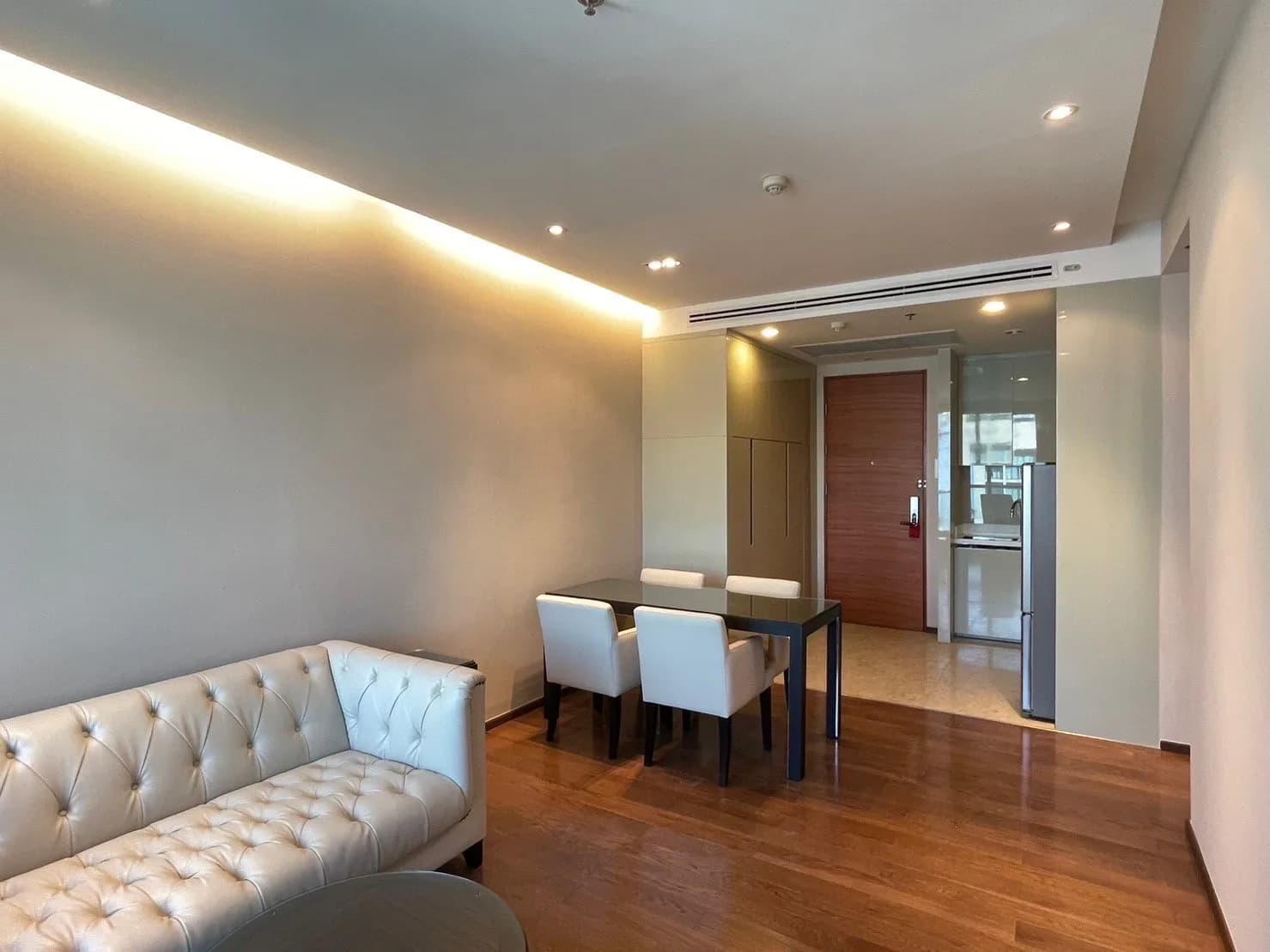 The Address Sukhumvit 28 — photo 2