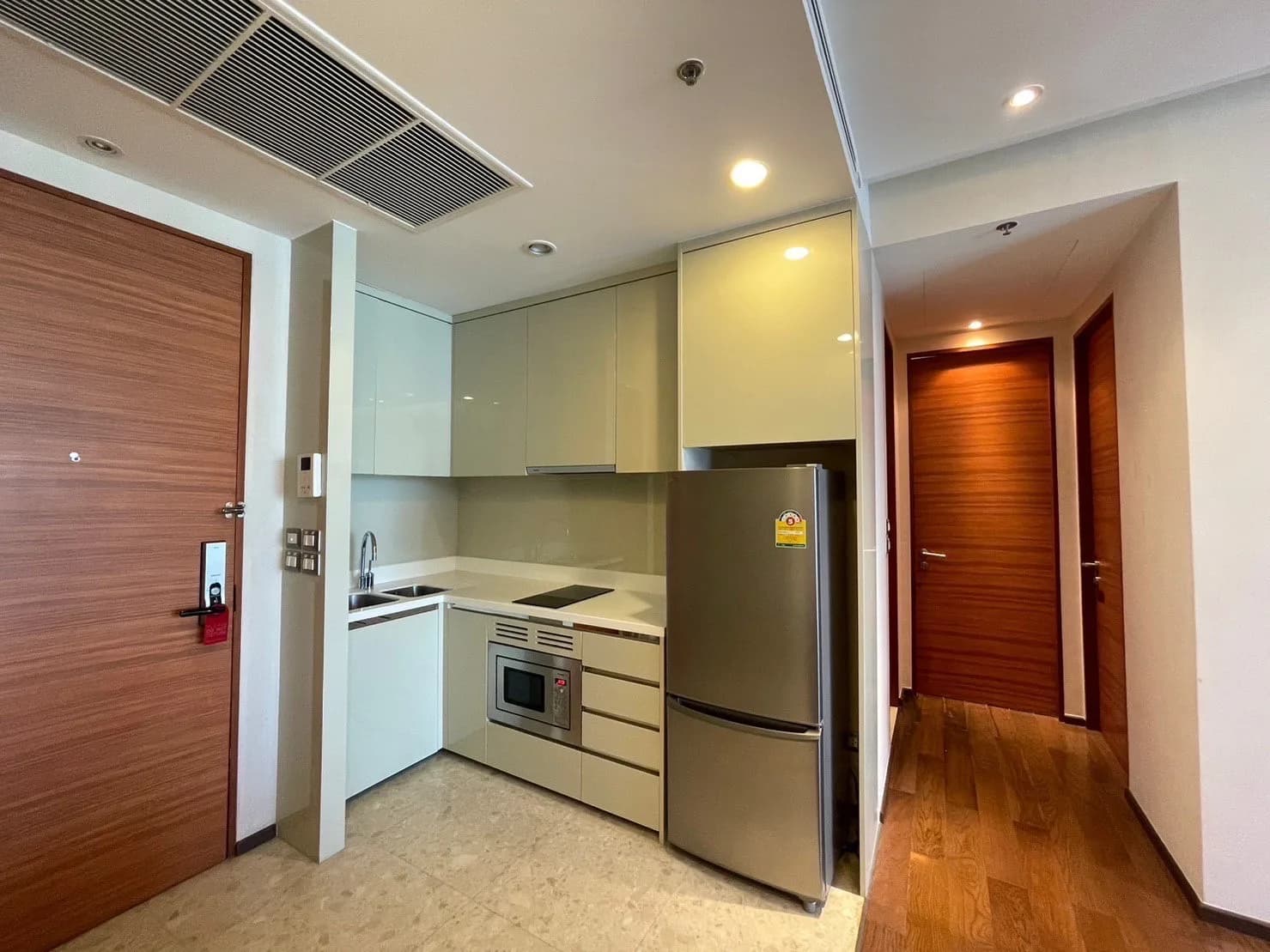 The Address Sukhumvit 28 — photo 9