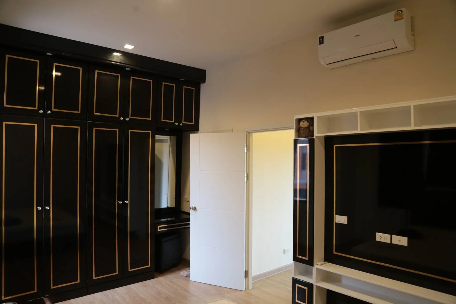 Townhome — photo 7