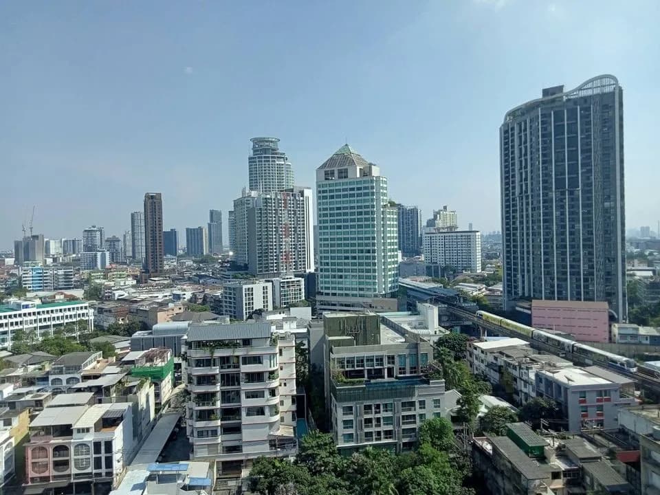 Life Sukhumvit 65 — photo 8