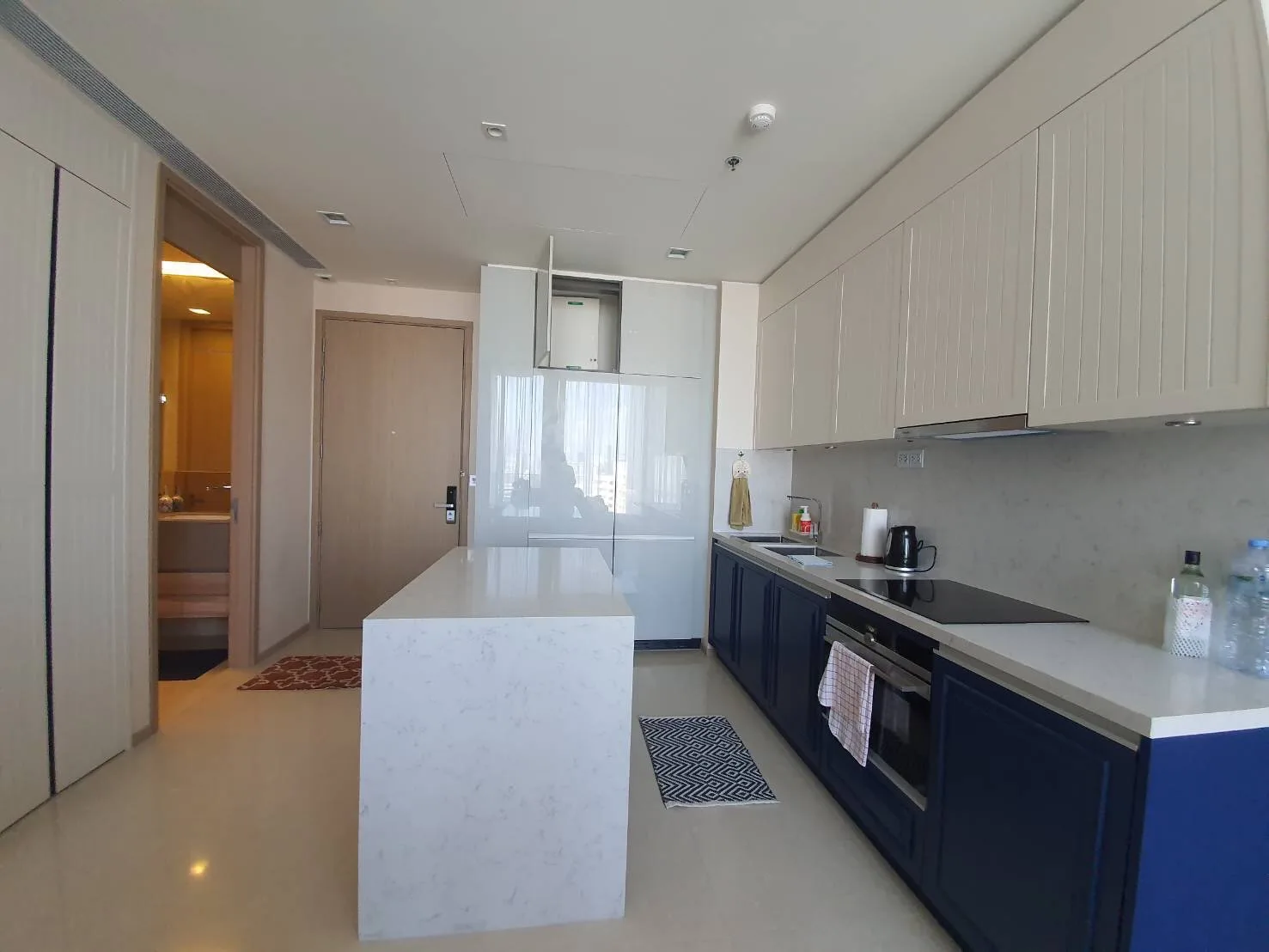 The Esse Asoke — photo 2