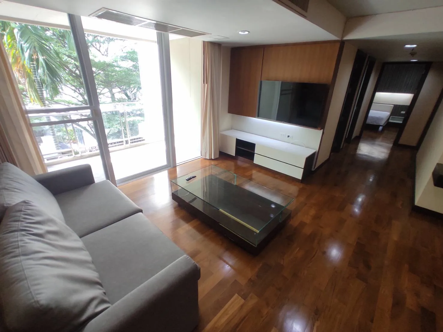 Richmond Hills Residence Thonglor 25 — photo 2